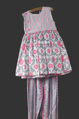 2 Piece Capri outfit